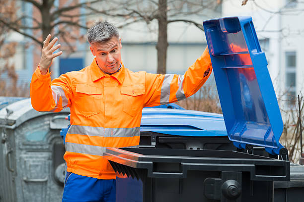 Best Garage Cleanout  in Camanche, IA